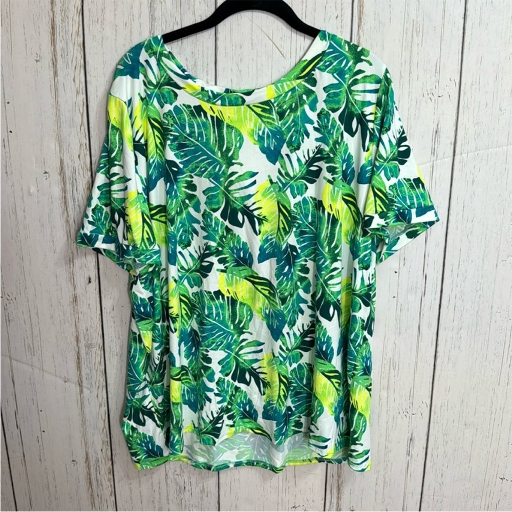 Sew In Love Green and White Oversized Boxy T-Shirt tropical print festive